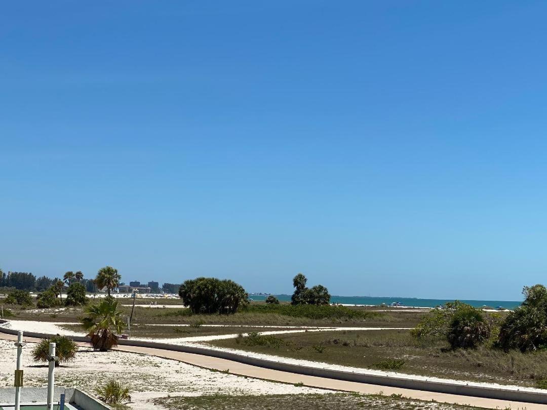 Beachside Resort Motel St. Pete Beach Dış mekan fotoğraf