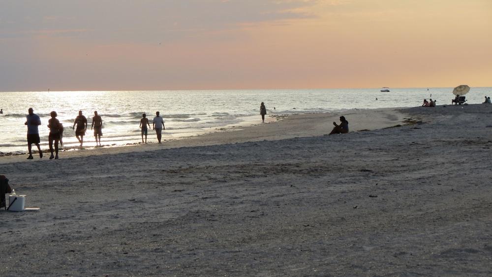 Beachside Resort Motel St. Pete Beach Dış mekan fotoğraf