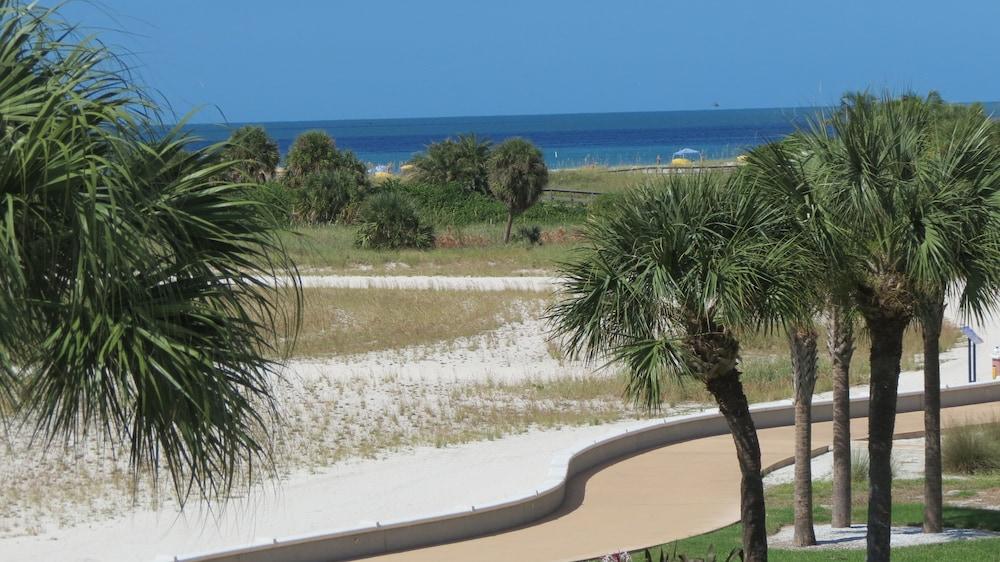 Beachside Resort Motel St. Pete Beach Dış mekan fotoğraf