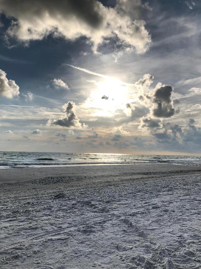 Beachside Resort Motel St. Pete Beach Dış mekan fotoğraf